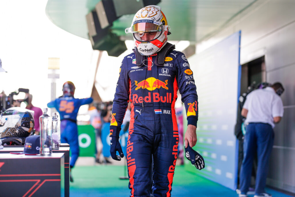 F1 | Red Bull, Max Verstappen: “Metteremo pressione alle Mercedes”