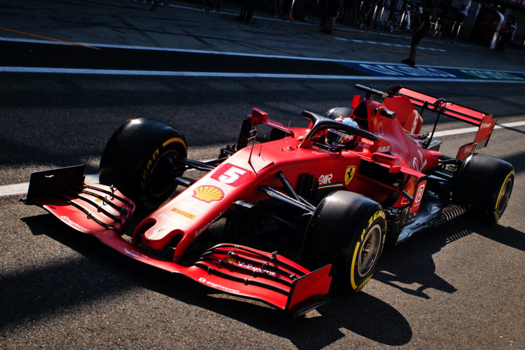 F1 | Ferrari, Charles Leclerc: “Dobbiamo migliorare il passo gara”