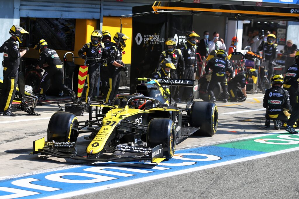 F1 | Renault, Ocon: “Guardo il podio e mi chiedo come sarebbe stato essere lassù”