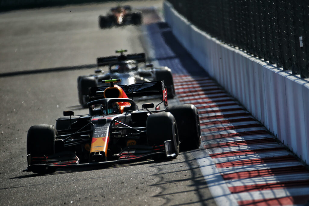 F1 | Red Bull, Alex Albon: “Gara non facile, abbiamo dovuto limitare i danni”