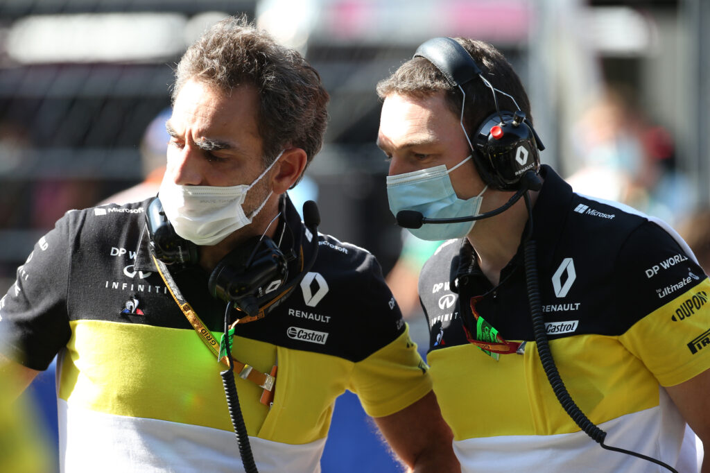 F1 | Abiteboul su un accordo Red Bull-Renault: “Pronti a rispettare il regolamento, ma sarebbe imbarazzante”