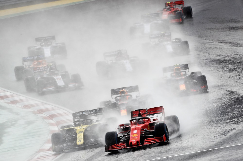 F1 | Ferrari, Binotto: “Stagione difficile per Vettel, ma ha trovato il feeling con la monoposto”