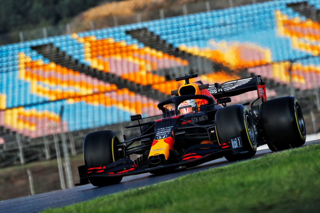 F1 | Red Bull, Verstappen: “Siamo a cinque secondi dal tempo ideale”