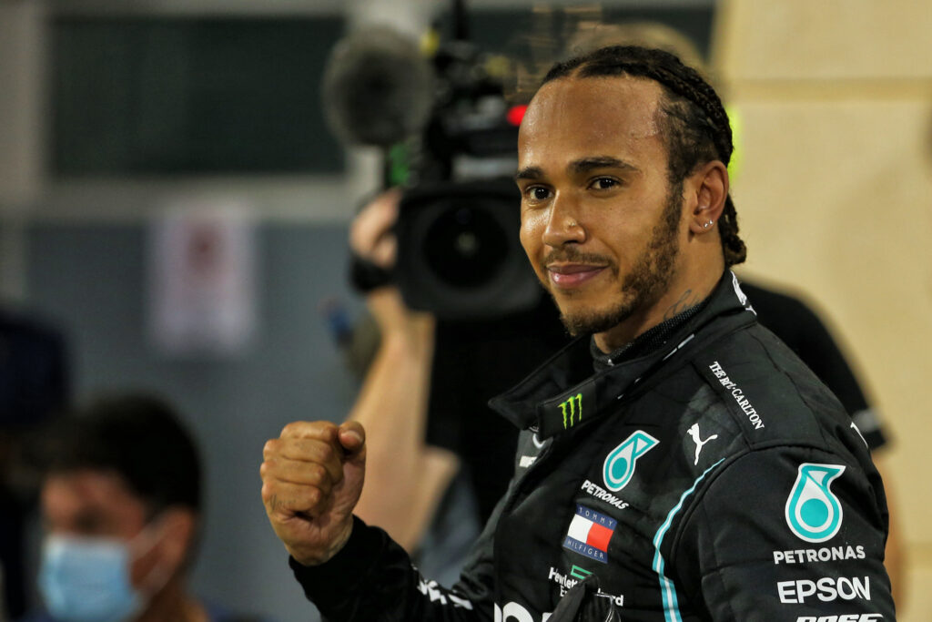 F1 | Mercedes, Lewis Hamilton: “Sono grato all’halo e al lavoro della FIA”