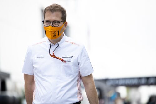 F1 | McLaren, Seidl: “Le prime gare con il motore Mercedes potrebbero essere difficili”
