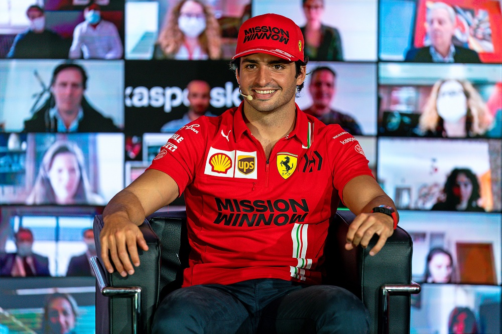 F1 | Ferrari, Sainz: “Non sono al 100% con la macchina, dovremo aspettare delle gare”