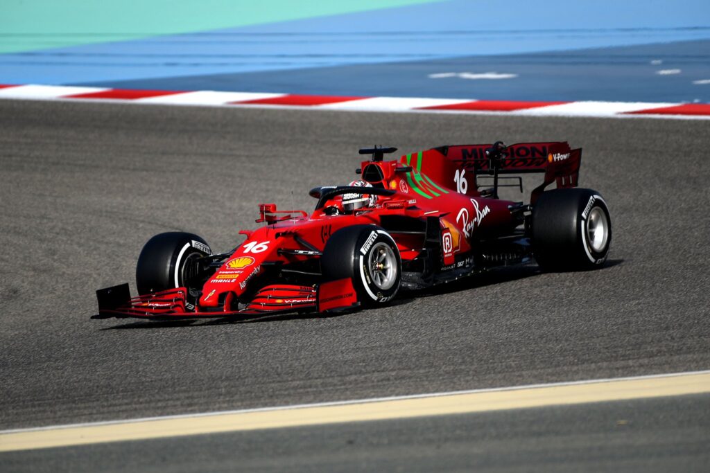 F1 | Ferrari, Leclerc: “Posteriore e motore ok, ma dare un feedback in queste condizioni è difficile”