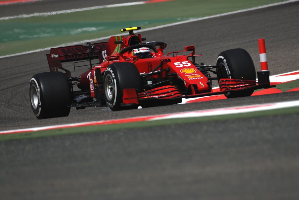 F1 | Ferrari, Sainz: “Non so quanti progressi abbia fatto la SF21 rispetto alla SF1000”
