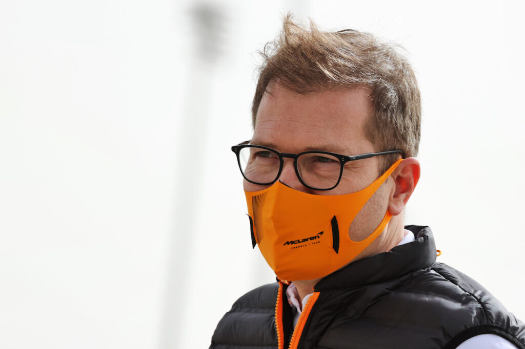 F1 | McLaren, Seidl carica la squadra in vista della gara in Bahrain