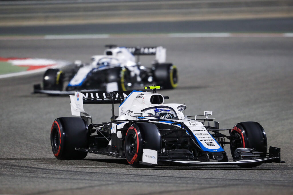 F1 | Williams, la presentazione della FW43B in realtà aumentata