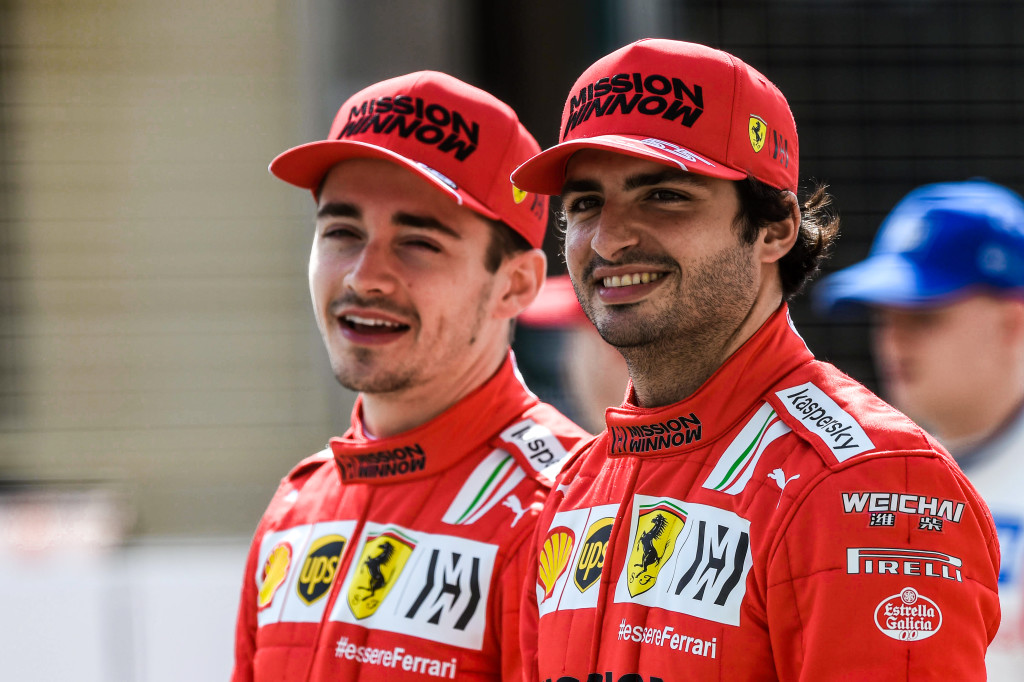 F1 | Ferrari, Leclerc: “Sainz è un pilota forte, quando avremo la macchina giusta potrà vincere”