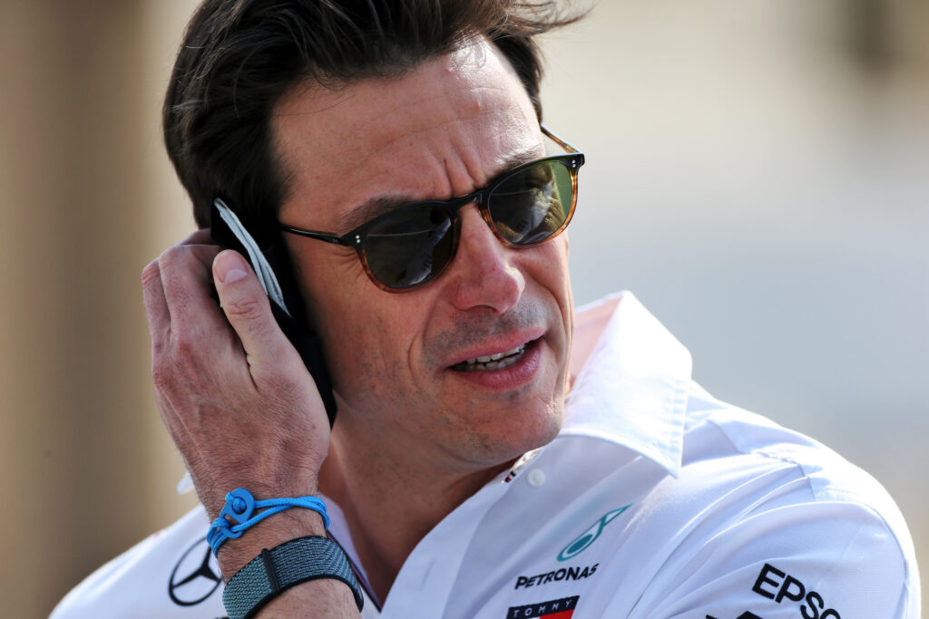 F1 | Mercedes, Toto Wolff: “Credo che Russell abbia ancora tanto da imparare”
