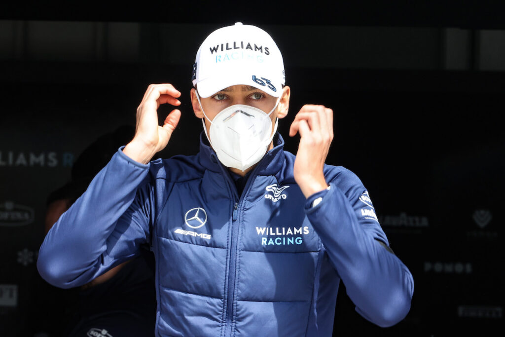 F1 | Russell sul rapporto con Hamilton: “Non ci sono problemi o risentimenti”