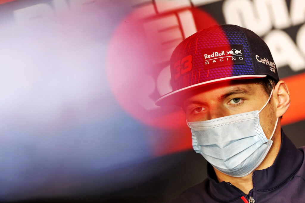 F1 | Verstappen dimentica il Bahrain: “Ad Imola saremo competitivi”
