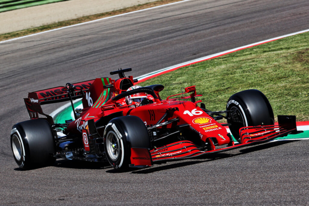F1 | Leclerc e Sainz veloci nelle prime libere di Imola