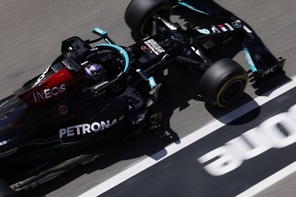 F1 | GP Portogallo, Hamilton: “Gara difficile a livello fisico e mentale”