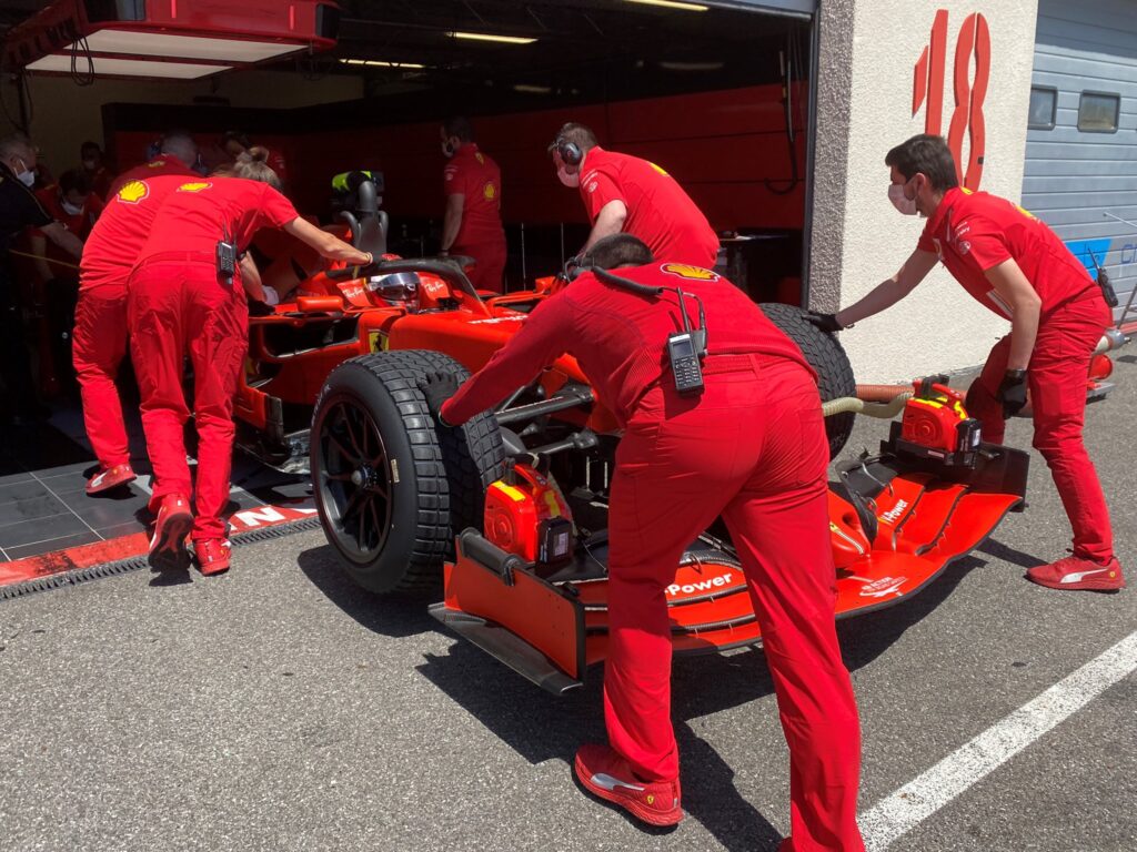 F1 | Test Pirelli, Sainz completa 167 giri al Paul Ricard