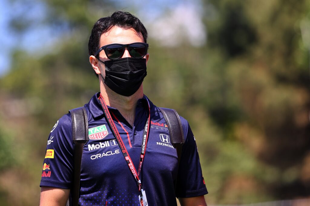 F1 | Red Bull, Helmut Marko: “Perez non è come Gasly, lui guarda Max e impara”