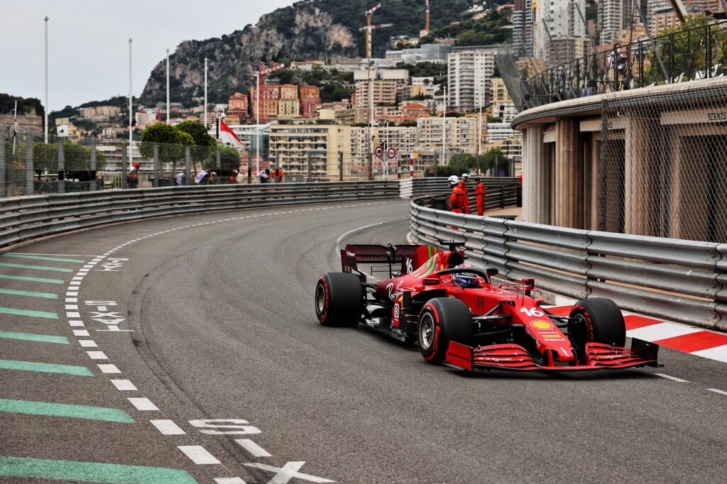 F1 | Ultim’ora: problemi per Leclerc nel giro di schieramento