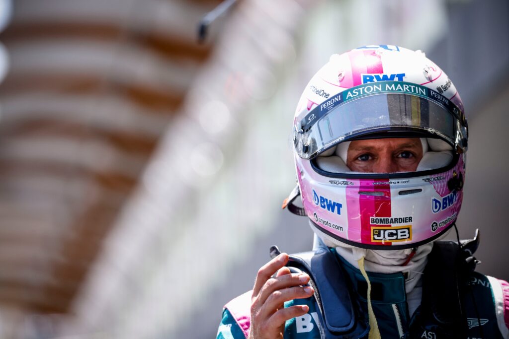 F1 | Aston Martin, l’auspicio di Vettel: “Speriamo di lottare regolarmente per i punti”