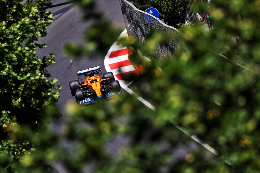 F1 | McLaren, Ricciardo contro le barriere: “Questo circuito può farti male in ogni momento”