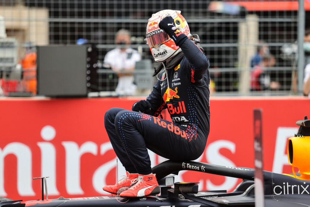 F1 | Red Bull, Max Verstappen trionfa: “Fantastico lavoro di squadra”