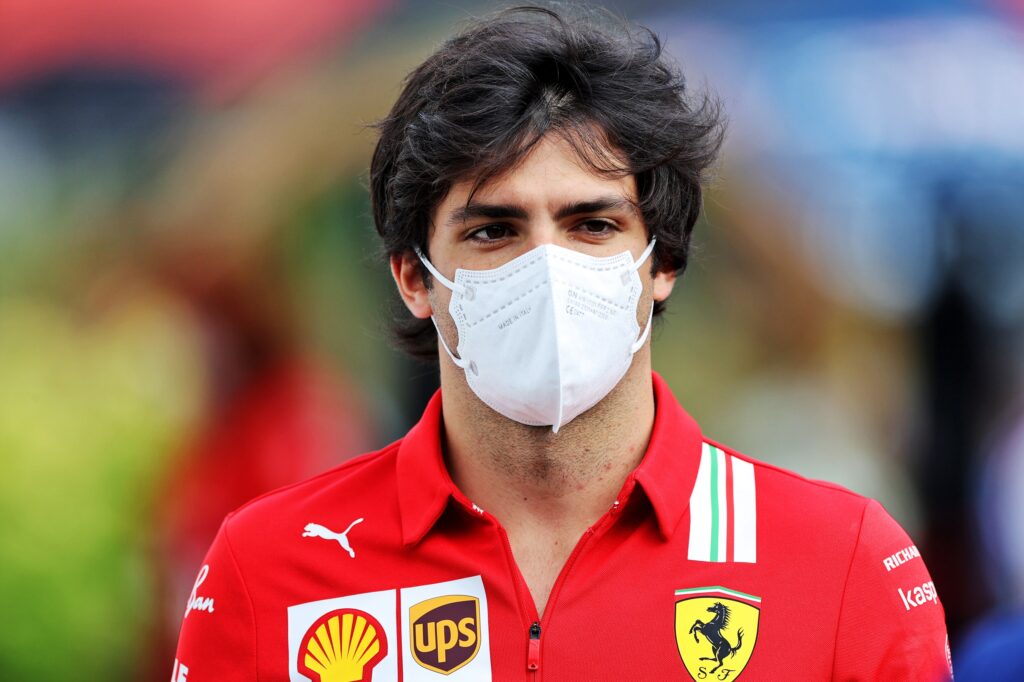 F1 | Ferrari, Sainz: “Il passo gara non è male”