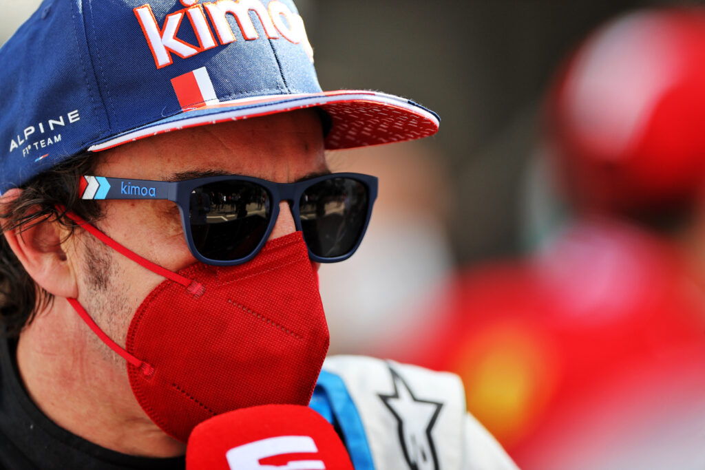 F1 | Alpine, Fernando Alonso non teme la pioggia: “Sono pronto a tutto”