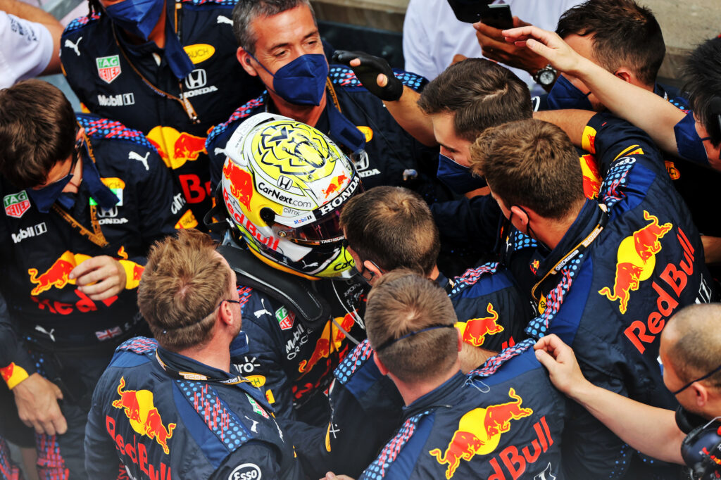 F1 | Red Bull, Christian Horner festeggia la quarta vittoria consecutiva