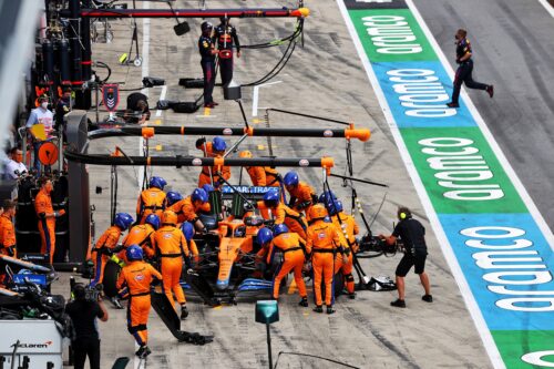 F1 | La McLaren favorevole al rinvio dei pit-stop “sicuri”