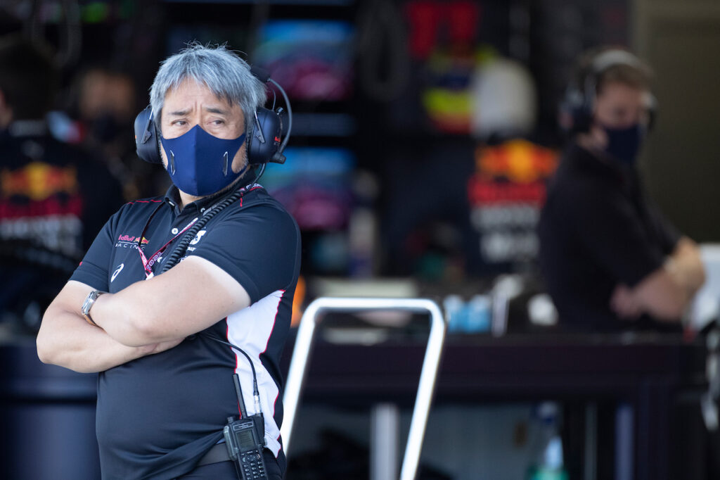 F1 | Yamamoto placa gli animi tra Mercedes e Red Bull: “Hamilton-Verstappen? Incidente di gara”