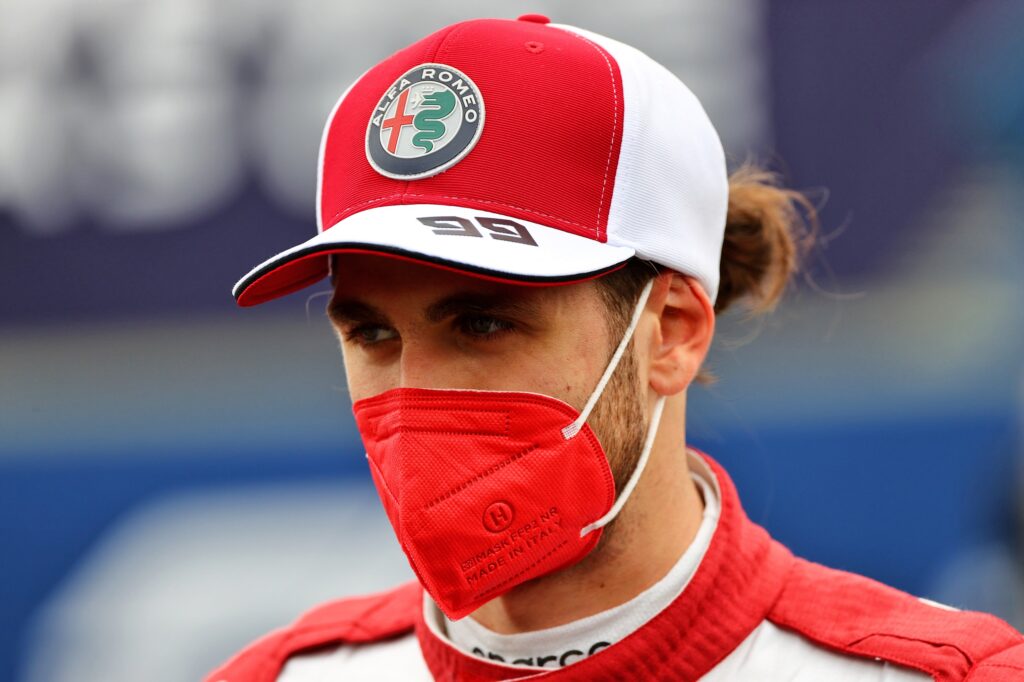 F1 | Ferrari, Binotto: “Giovinazzi rimane il nostro pilota di riserva”