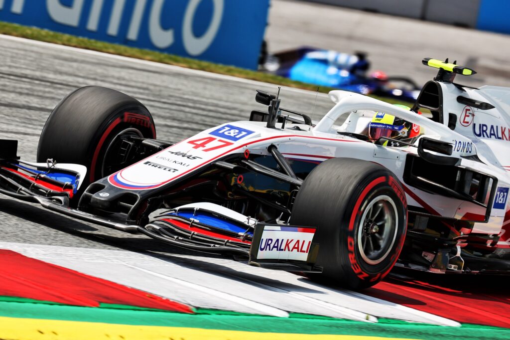 F1 | Haas, Steiner: “Difficilmente faremo più punti della Williams”