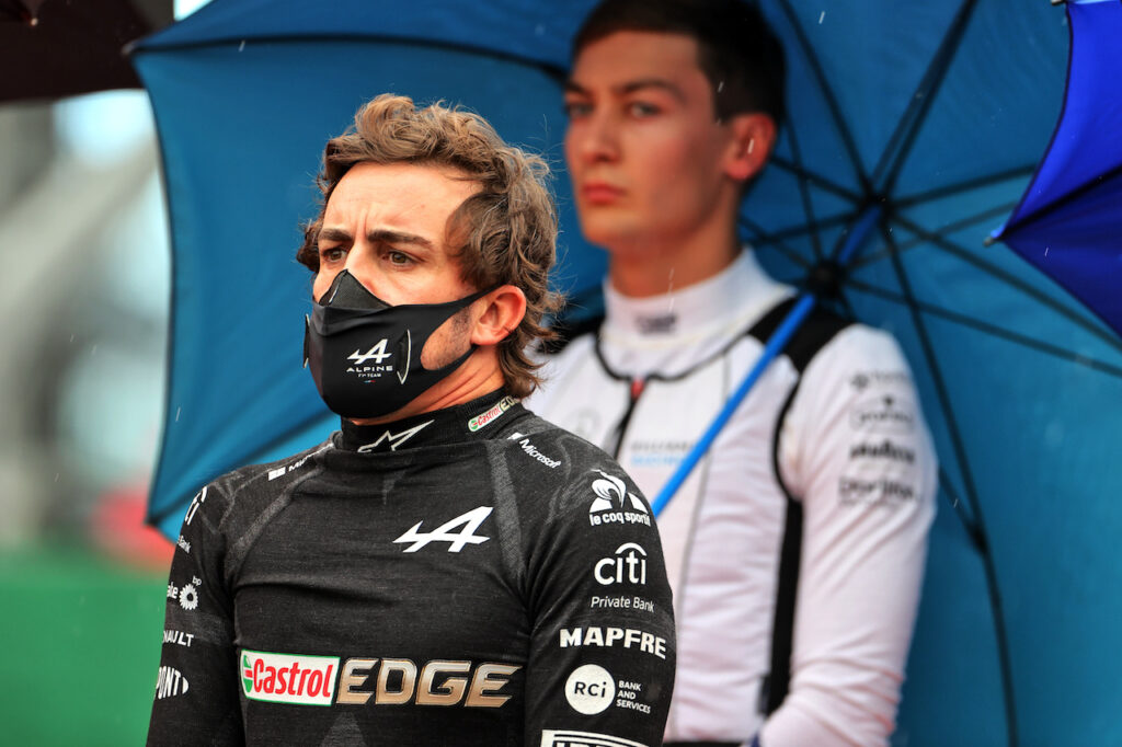 F1 | Alonso rinnova con Alpine: “Felice di continuare con questa squadra”