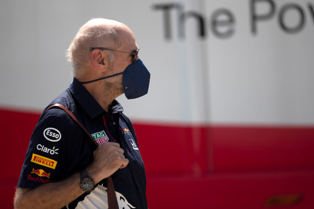 F1 | Newey: “Le ultime gare sono state un duro colpo per noi”
