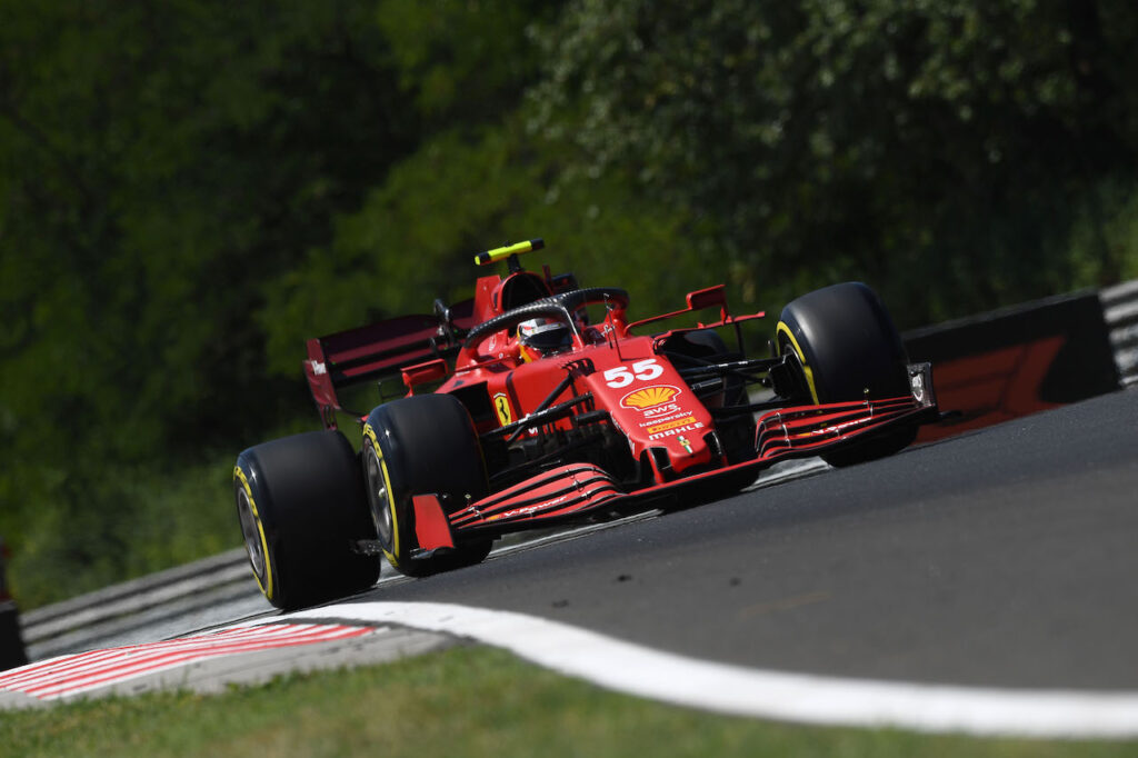 F1 | Ferrari, Sainz: “Non mi sento inferiore a nessuno”