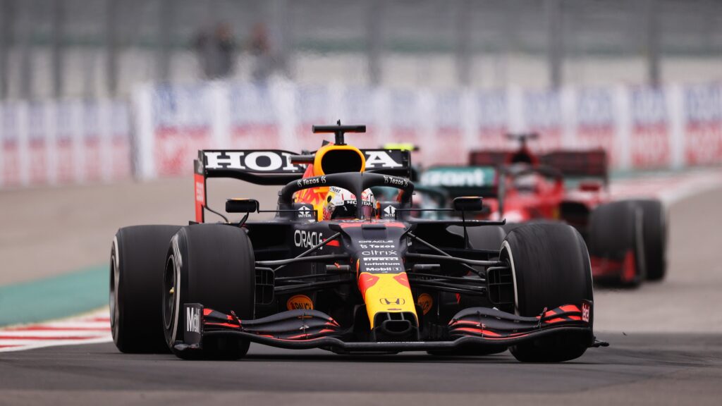 F1 | Verstappen 2° a Sochi: “Stamattina avrei firmato per questo risultato”