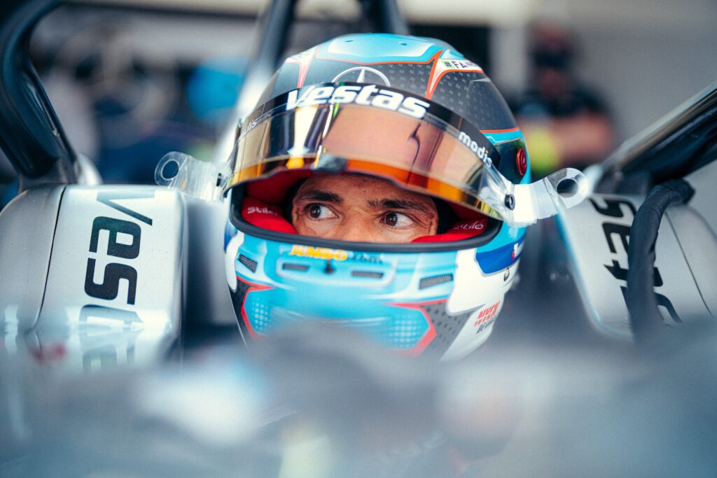 F1 | Wolff: “De Vries ha il 50% di possibilità di guidare una macchina di Formula 1”