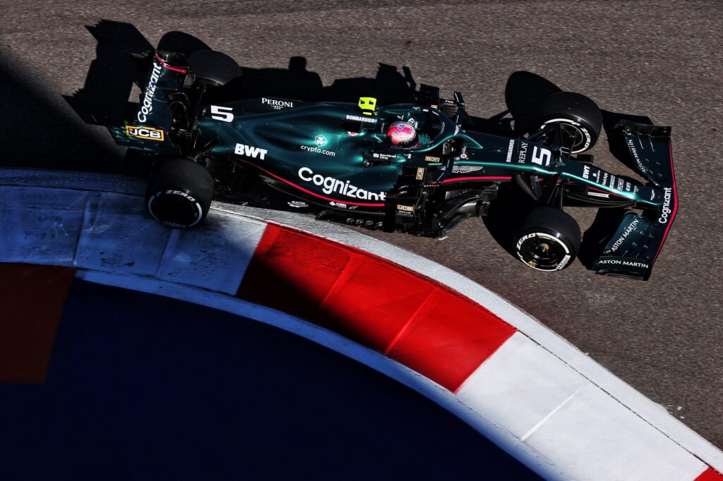 F1 | Aston Martin, Vettel: “Buon punto di partenza, dobbiamo sfruttare ogni opportunità”