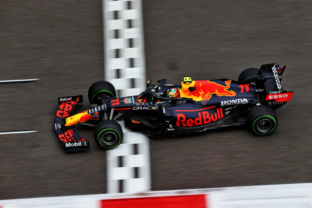 F1 | Red Bull, Sergio Perez: “Abbiamo messo le slick troppo tardi”