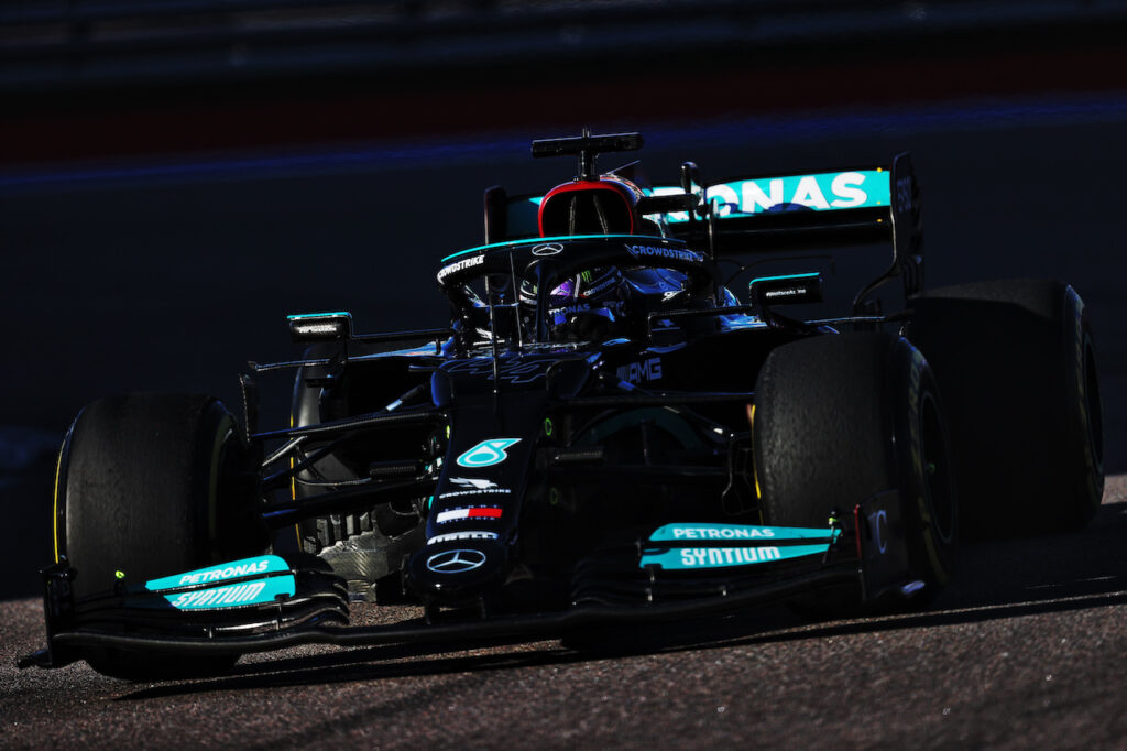 Formula 1 | Hamilton: “Non sarà semplice vincere il campionato”