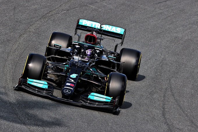 F1 | Mercedes, Shovlin: “Il motore che ha fermato Hamilton nelle libere di Zandvoort era a fine ciclo”