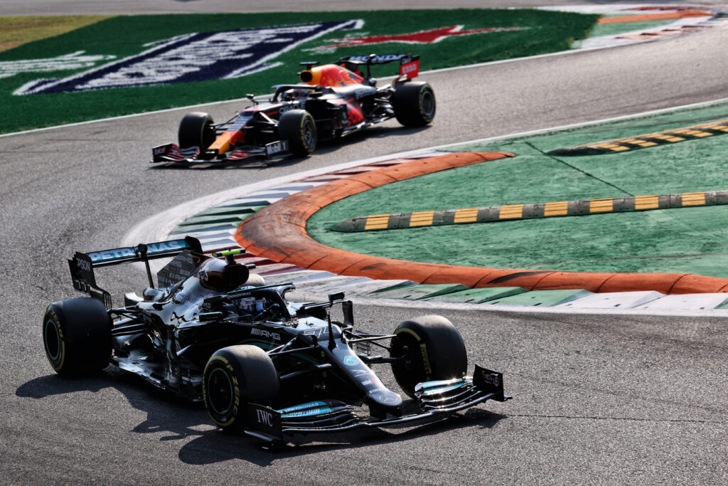 F1 | GP Italia 2021, Sprint Race: primo Bottas ma il poleman è Verstappen