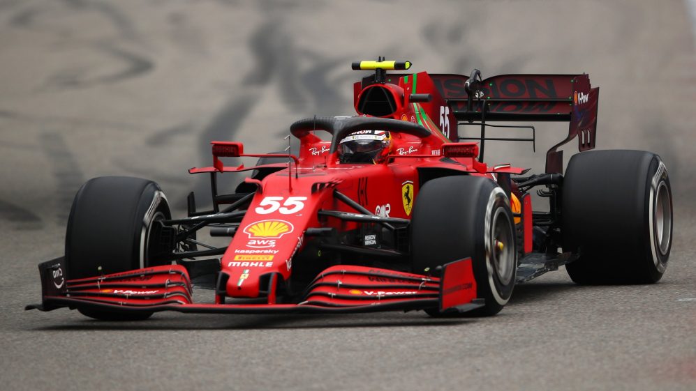 F1 | Ferrari, Sainz non teme la partenza dal fondo: “Non abbiamo nulla da perdere”
