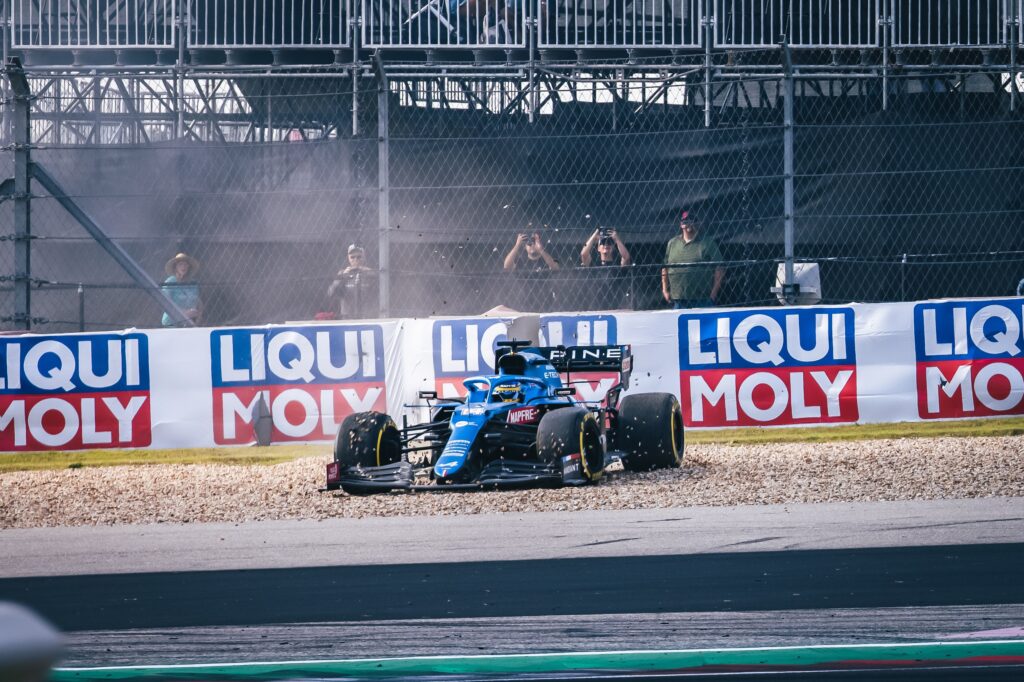 F1 | Alpine, libere complicate per Alonso: “Speriamo in un sabato più semplice”