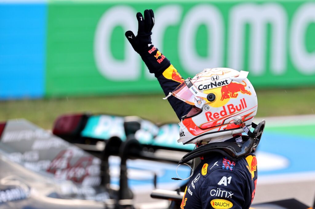F1 | Red Bull, Verstappen è felicissimo: “Non mi aspettavo di conquistare la pole!”