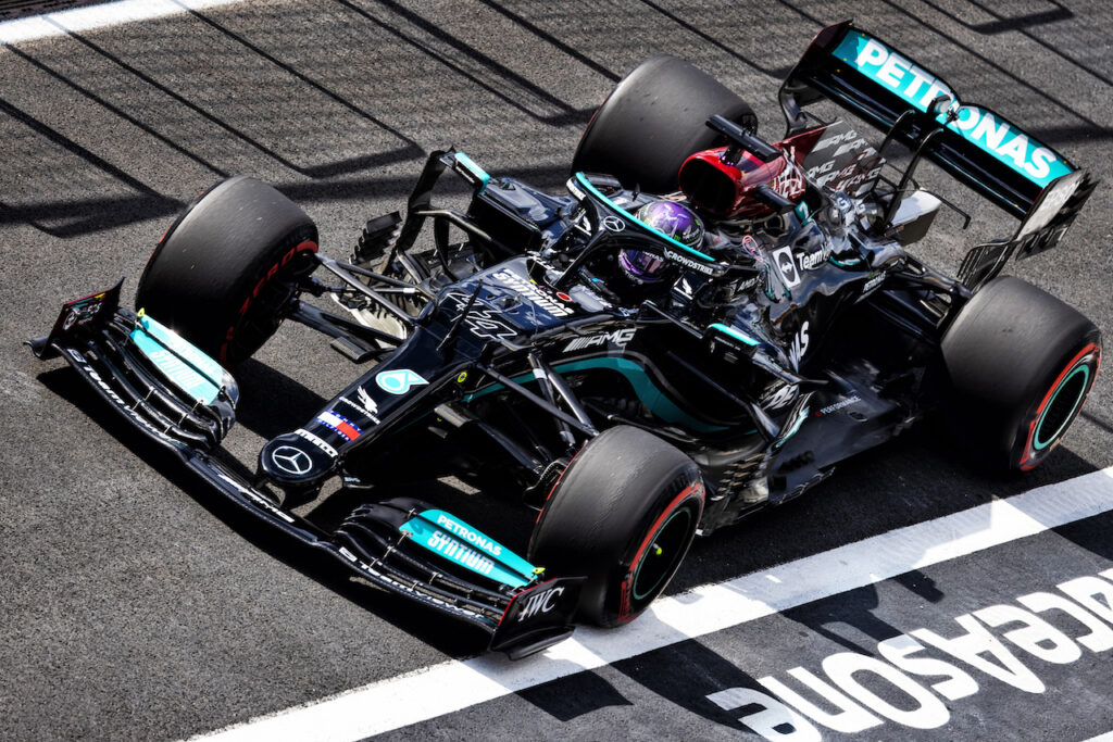 F1 | Mercedes dominante in Russia e in Turchia, Hamilton: “Nessuna novità dì rilievo”