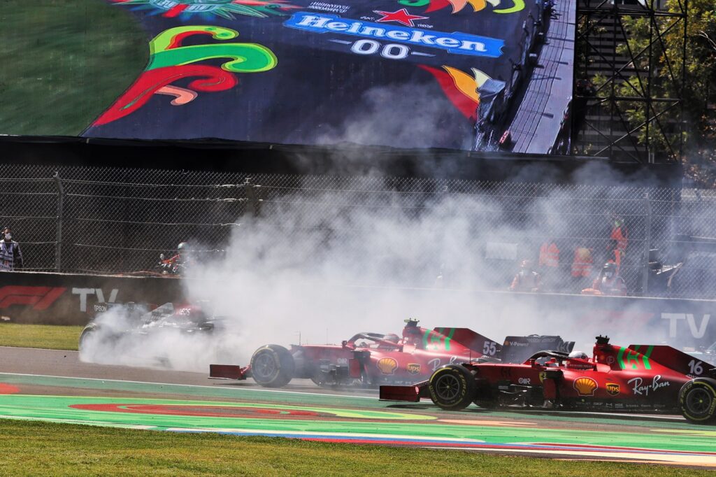 F1 | Ferrari, Sainz: “In partenza ho dovuto inchiodare per non colpire Bottas”
