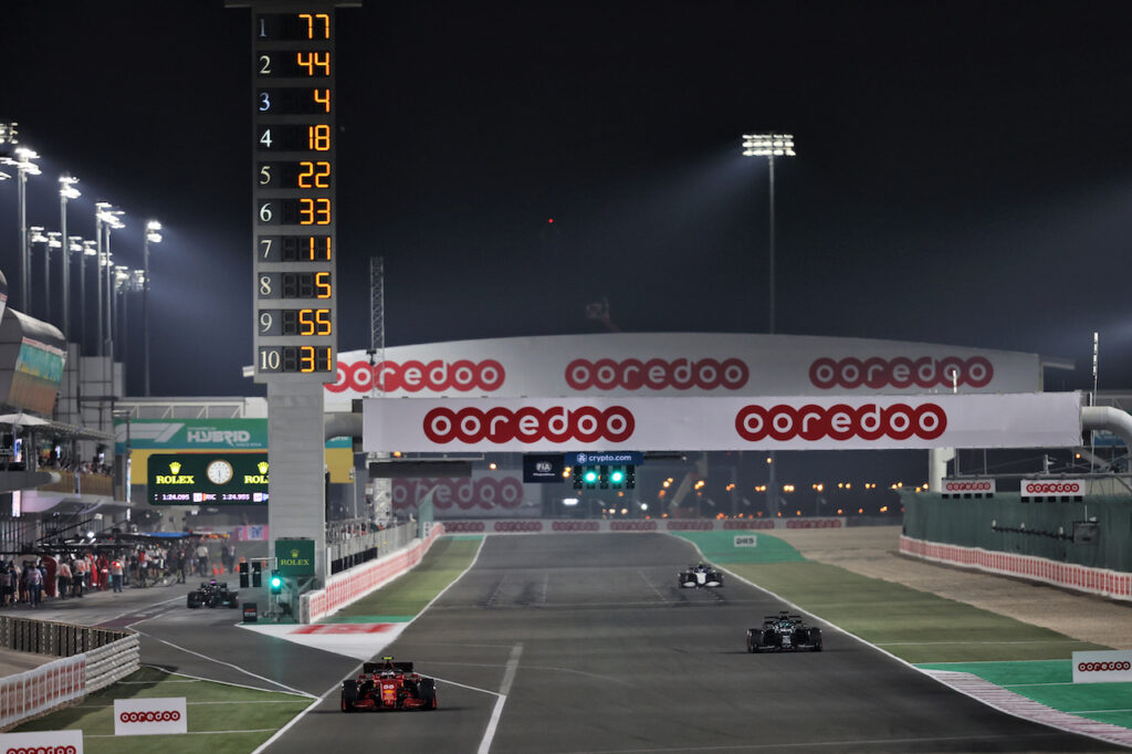 F1 | GP Qatar, altri 51 giri per Sainz e Leclerc nelle FP2 di Losail