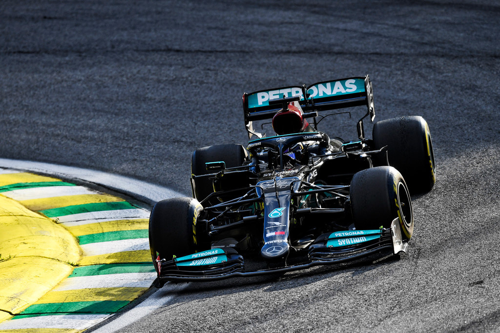 F1 | Hamilton e Sainz, mezzora di emozioni